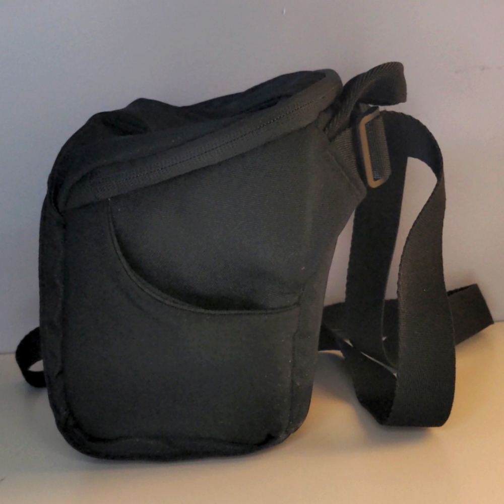 Camera bag for DSLR - Picture 2 of 4